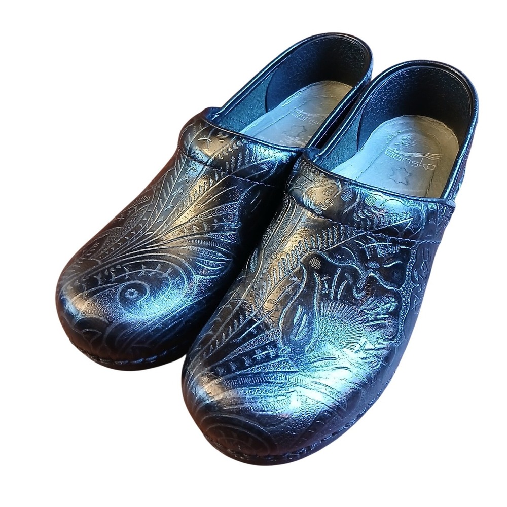 Dansko Professional Black Embossed Floral Leather Clogs SlipResistan 37 Sz 6.5/7